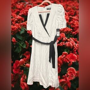 Karl Lagerfeld women’s size 6 linen midi dress faux wrap black white v-neck $148